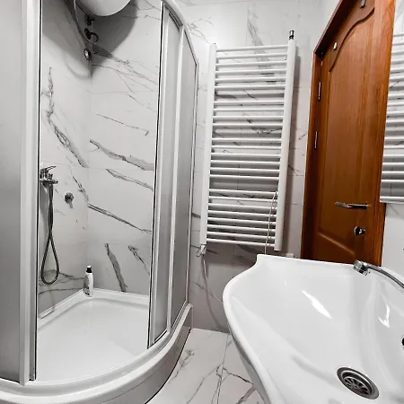 Apartment Stan Na Dan Sebastijan *