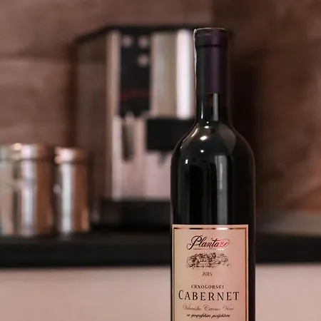 Stan Na Dan Sebastijan アパート *